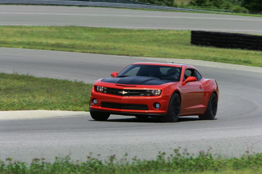  Chevrolet Camaro 1LE 2013 года  (фото 49 из 73)